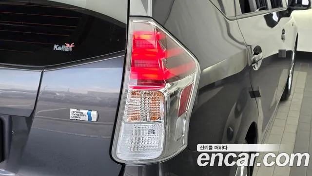 Toyota Prius — фото 23