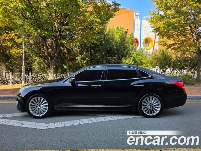 Hyundai Equus — фото 19