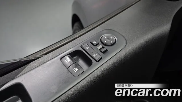 Hyundai Staria — фото 30