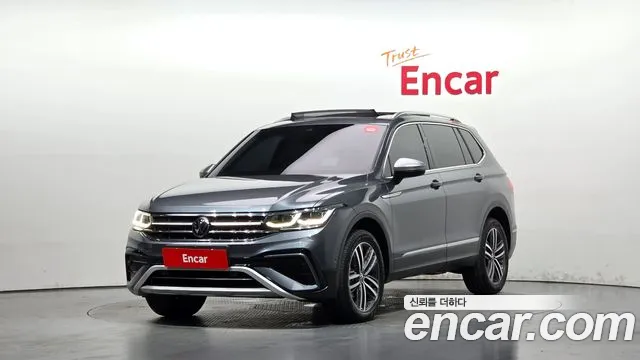 Volkswagen Tiguan — фото 1