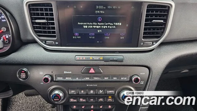 Kia Sportage — фото 14