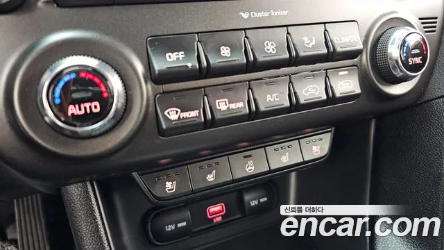 Kia Sportage — фото 18
