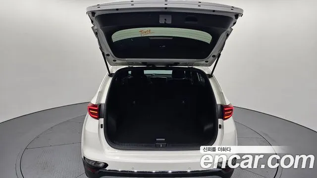 Kia Sportage — фото 20