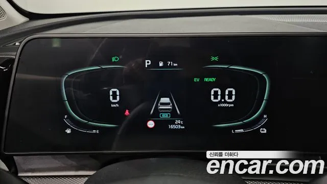 Kia Sportage — фото 8