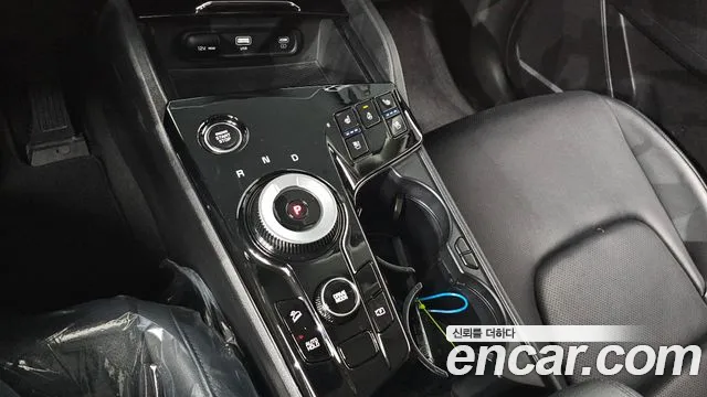 Kia Sportage — фото 9