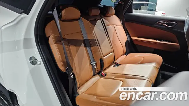 Kia Sportage — фото 12