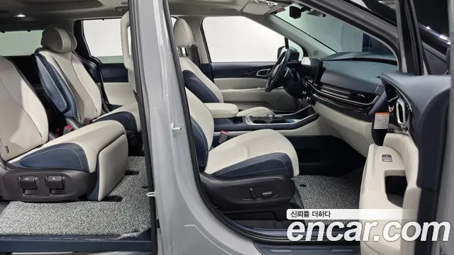 Kia Carnival — фото 26