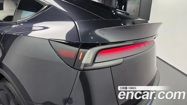 Tesla Model Y — фото 23