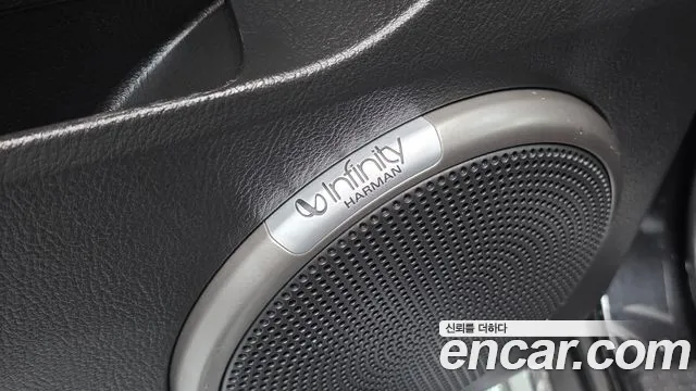 KG_Mobility_Ssangyong Rexton — фото 14