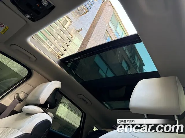 Kia Sportage — фото 9
