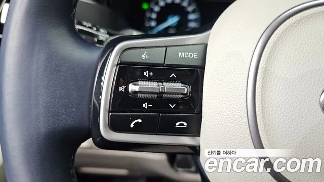 Kia Sorento — фото 19
