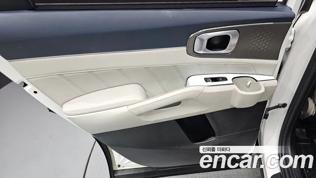 Kia Sorento — фото 25