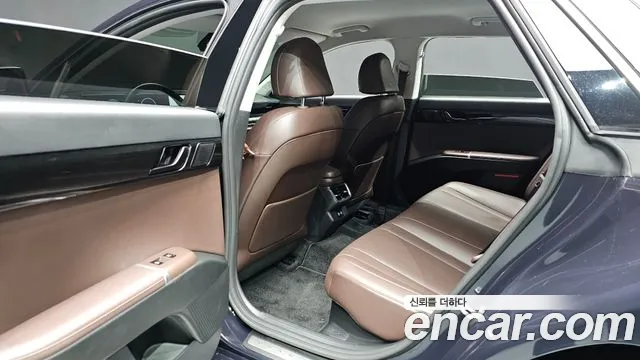 Hyundai Grandeur — фото 11