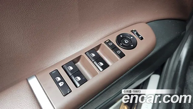 Hyundai Grandeur — фото 17