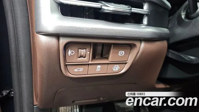 Hyundai Grandeur — фото 18