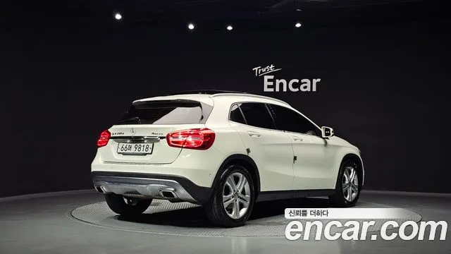 Mercedes-Benz GLA-Class — фото 2