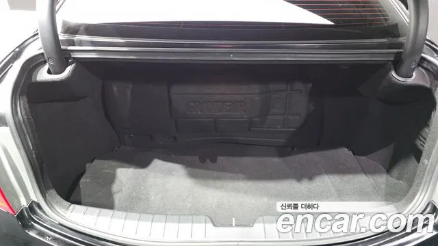 Hyundai Grandeur — фото 18
