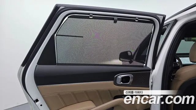 Kia Sorento — фото 18