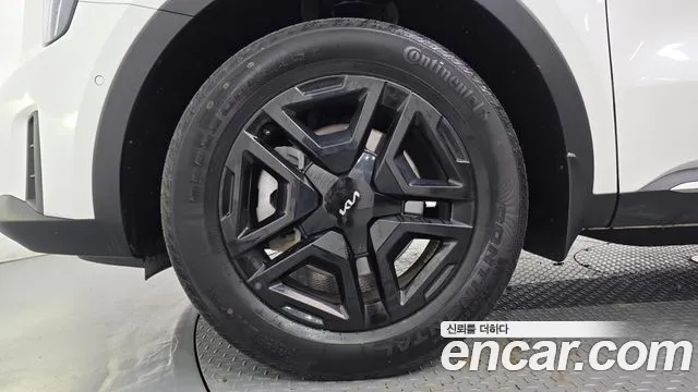 Kia Sorento — фото 5