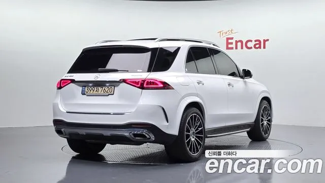 Mercedes-Benz GLE-Class — фото 1