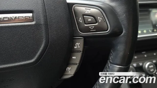 Land Rover Range Rover Evoque — фото 15