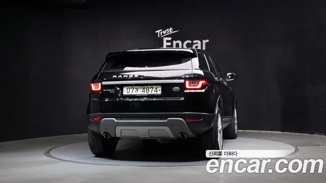 Land Rover Range Rover Evoque — фото 4