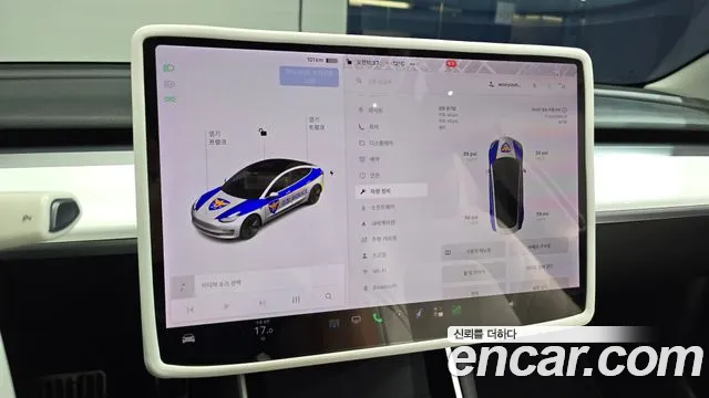 Tesla Model 3 — фото 16