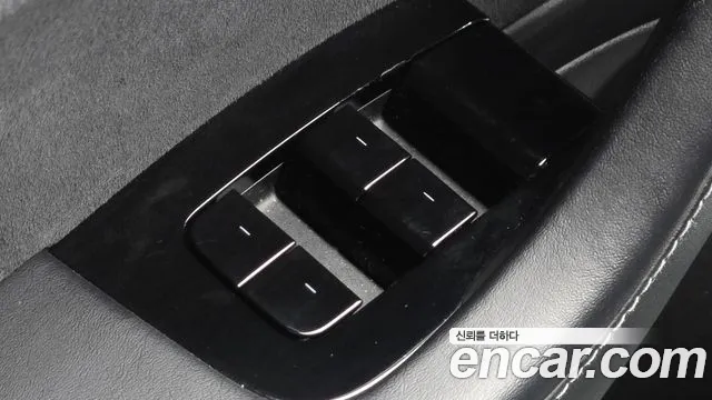 Tesla Model 3 — фото 17