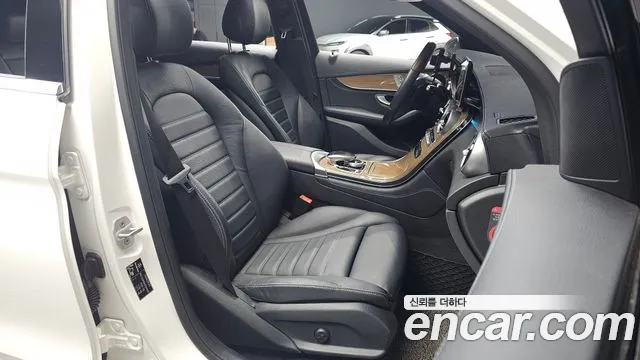 Mercedes-Benz GLC-Class — фото 26