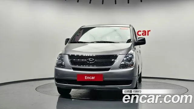 Hyundai Starex — фото 2
