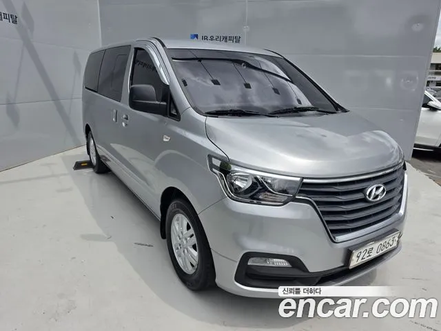 Hyundai Starex — фото 2