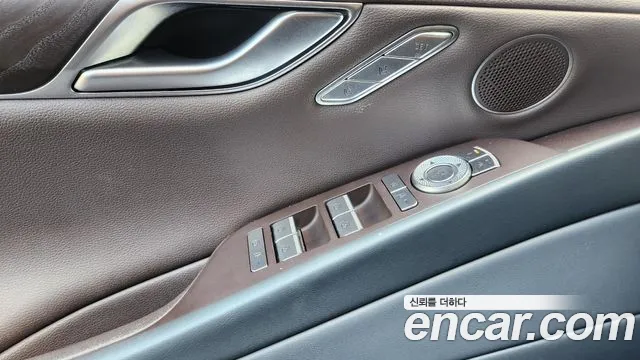 Genesis G80 — фото 19