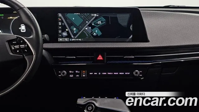 Kia EV6 — фото 14
