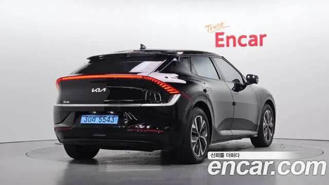 Kia EV6 — фото 2