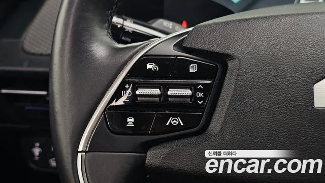 Kia EV6 — фото 31