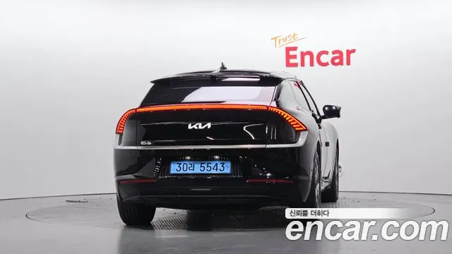 Kia EV6 — фото 4