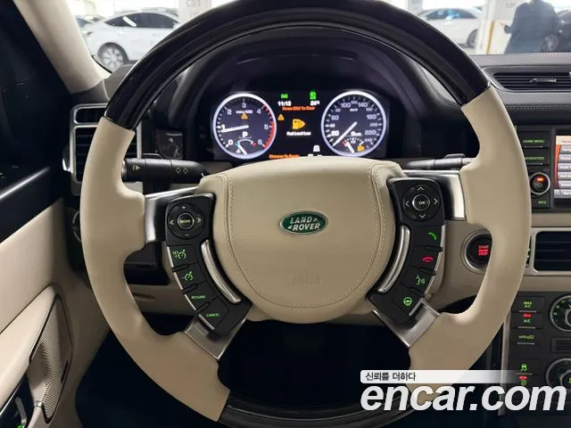 Land Rover Range Rover — фото 12