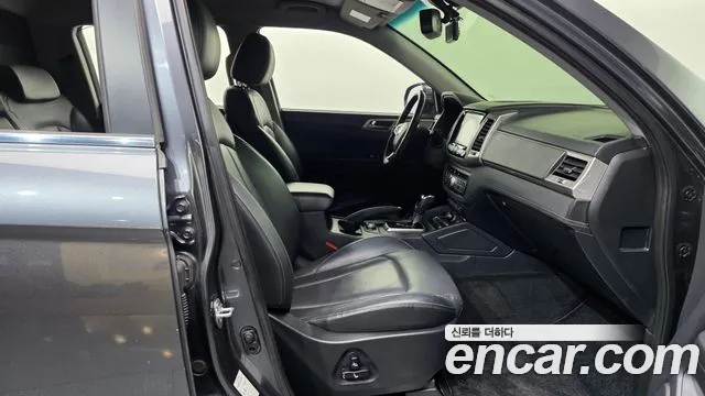 KG_Mobility_Ssangyong Rexton — фото 11