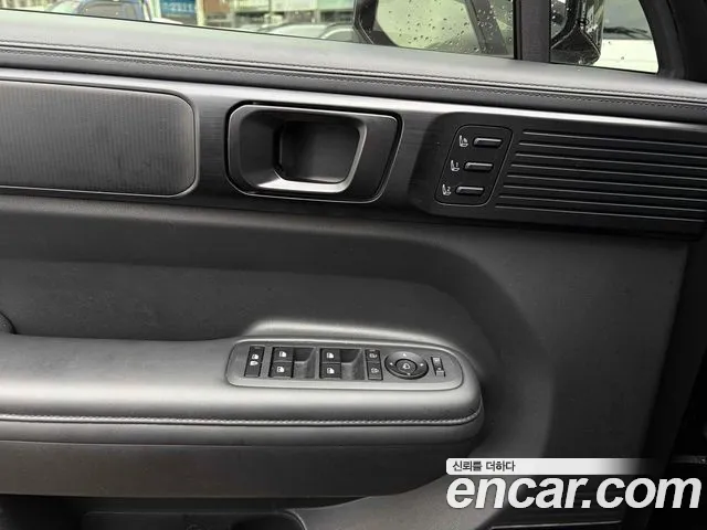 Hyundai Santa Fe — фото 10