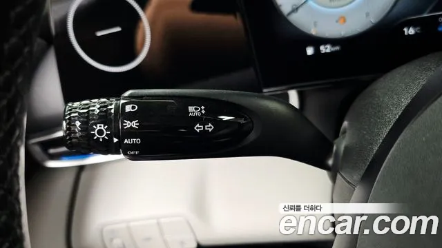 Hyundai Avante — фото 19