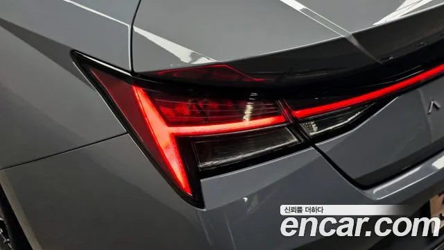 Hyundai Avante — фото 23