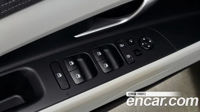 Hyundai Avante — фото 27