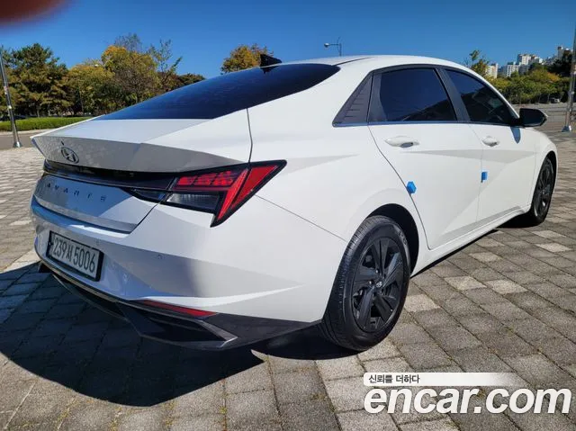 Hyundai Avante — фото 6