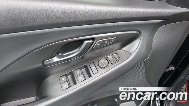 Hyundai i30 — фото 20