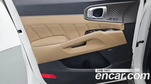 Kia Sorento — фото 24