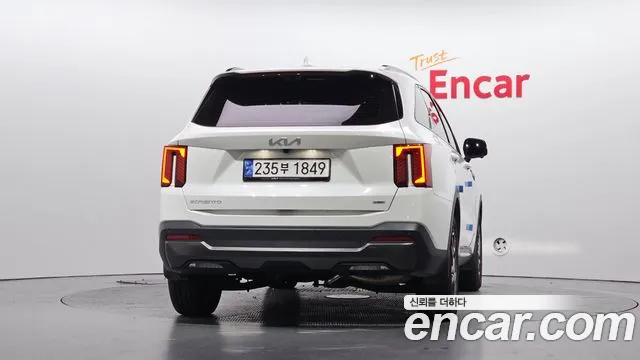 Kia Sorento — фото 4