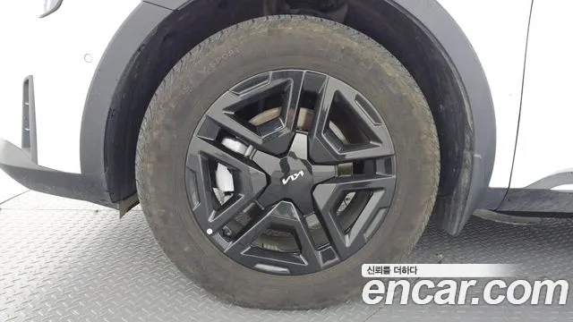 Kia Sorento — фото 5