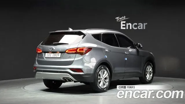 Hyundai Santa Fe — фото 2