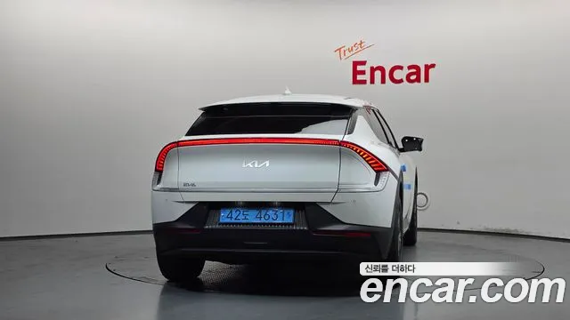 Kia EV6 — фото 4