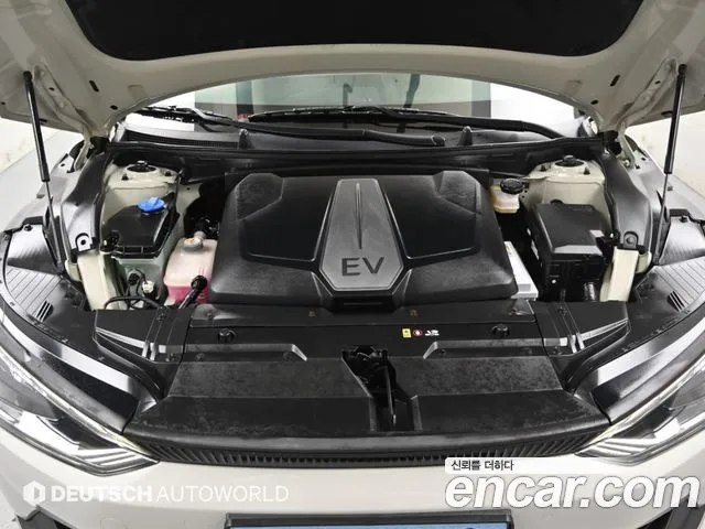 Kia EV6 — фото 6